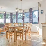 Kavelweg 4 *